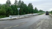 Монтаж дорожного барьерного ограждения в Приморском р-не г. Санкт-Петербурга